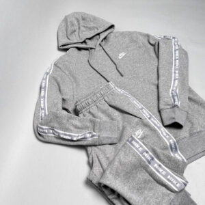 Conjunto NK Tracksuit Europa