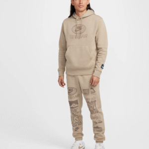 Conjunto NK Sportswear Club