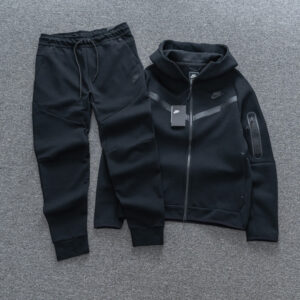 Conjunto NK Tech Fleece Preto