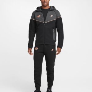 Conjunto NK Tech Fleece x Syna World Central Cee - M