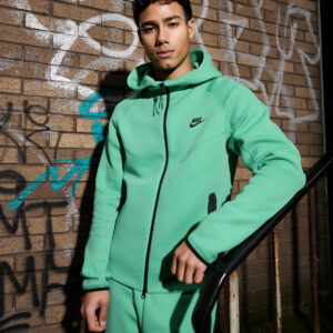 Conjunto NK Tech Fleece Verde