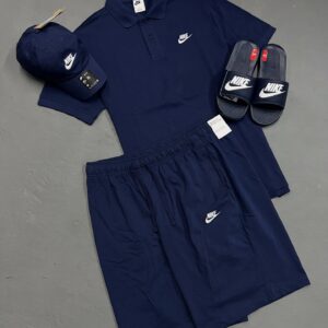 Kit NK com 1 polo, 1 short, 1 chinelo e 1 boné